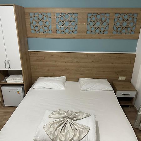 Amsterdam Otel Economic Room Kemer Bagian luar foto